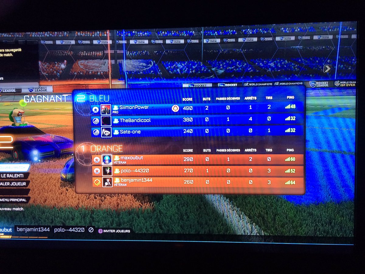 FcnLoison's tweet photo. @viinsky360 regarde sur qui je suis tomber sur rocket league #simonpower https://t.co/InpnTqSMQq