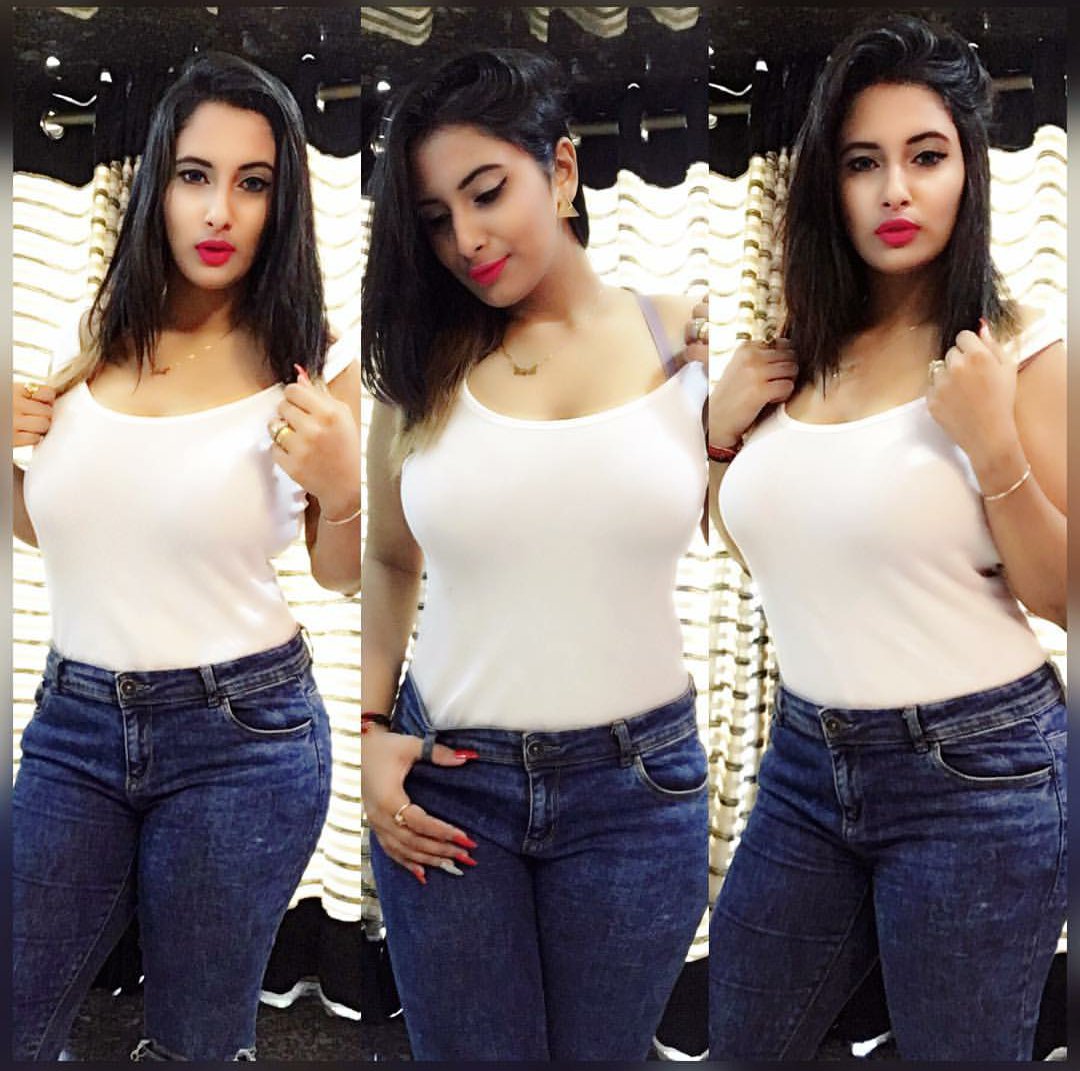 gandi_bachhi's tweet photo. Plump beauty! https://t.co/Pn8DAXUFlR