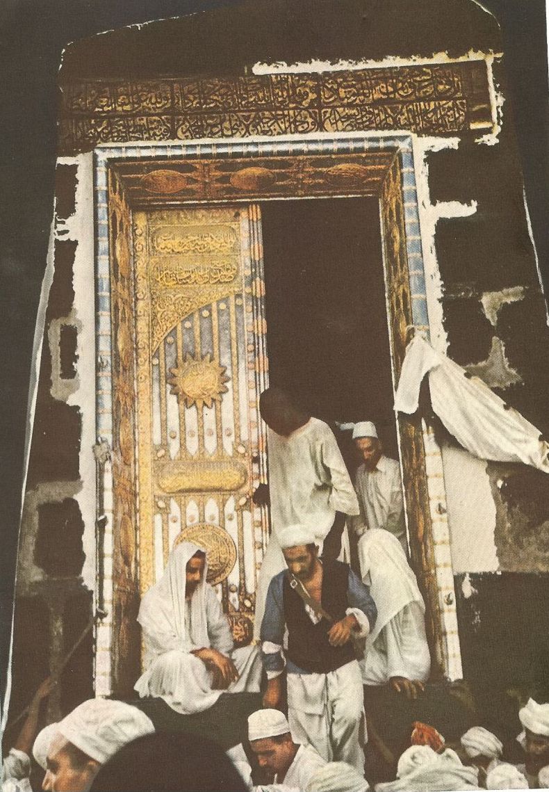 Vanoosk's tweet photo. الحج عام 1953 م
من مجلة ناشيونال جيو غرافيك https://t.co/tIJGMnxxQF