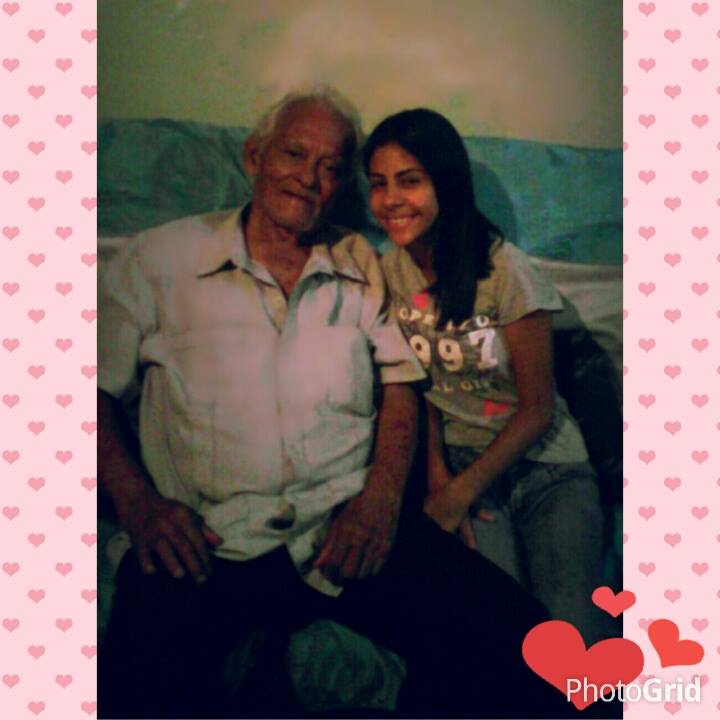 nicolferrer03's tweet photo. TE AMOO😍💓👴Mi Guía👌✨Tanto tiempo sin verte😪.
Abuelo💙. https://t.co/tO6OC6cghm