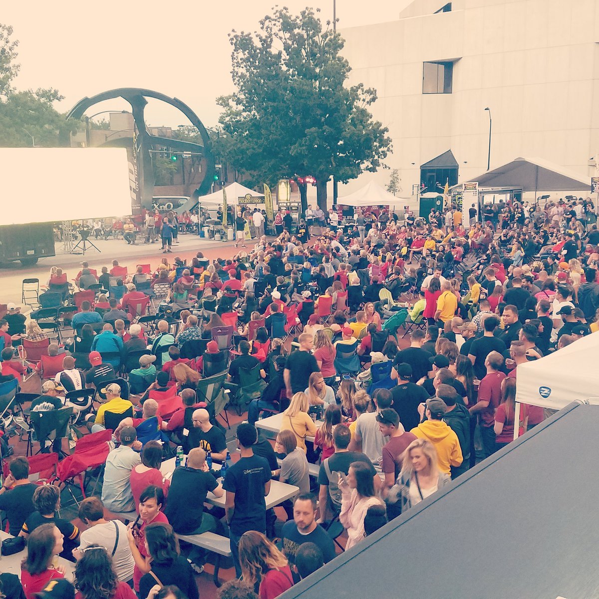 IACraftBeerTent's tweet photo. The excitement was electric tonight at the beginning of the game. #TouchdownTailgate https://t.co/MrXuPS5kNY