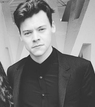 CarooLarrosa's tweet photo. Daría todo por ti y por estar a tu lado. Me haces feliz siempre 💜

#HarryIsPerfectForUs https://t.co/7cVxyrsLzy