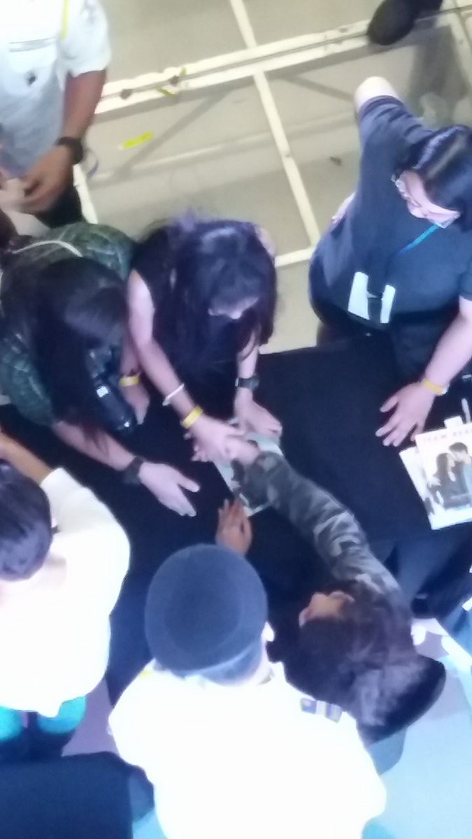 shayndenniz's tweet photo. hindi na dapat ako bibitaw eh hehez 💓
#ThisTimeWithTeamReal #Jadine7Monthsary https://t.co/Zf4Qh3ljk1