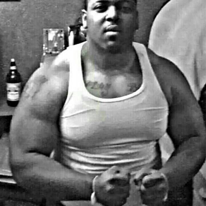 prentislampley6's tweet photo. ✨😄#Makemesmile.Come chat with me #liveme #livemoment PlayBoy9:coin dr
https://t.co/8OUhnmR6VZ https://t.co/Uh1EXcmsbe