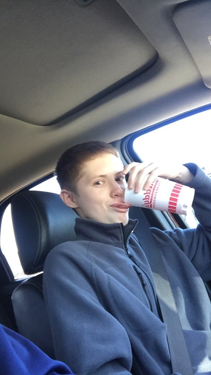 Jsiler00's tweet image. Happy birthday🐐🐐@MasonVeeder