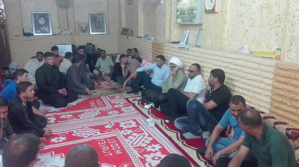 زار وفدمكتب الشهيدالصدر(قدس)ووفدالهيئه الجهاديه المتمثله بالحاج ابو حسين الحميداوي مراكز الاضراب في الناصريه الفيحاء