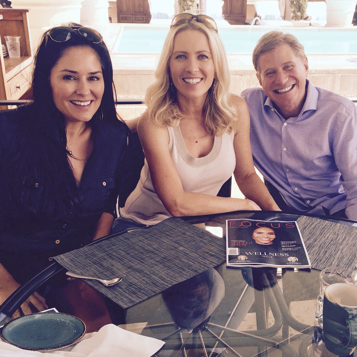 KathriNicholson's tweet photo. Work? Pleasure?You never know with these two 😎 #lunchbythepool @Tanya_Memme @focusthemag #andywaldman #@TheAgencyRE https://t.co/MUeXP2Wo7f