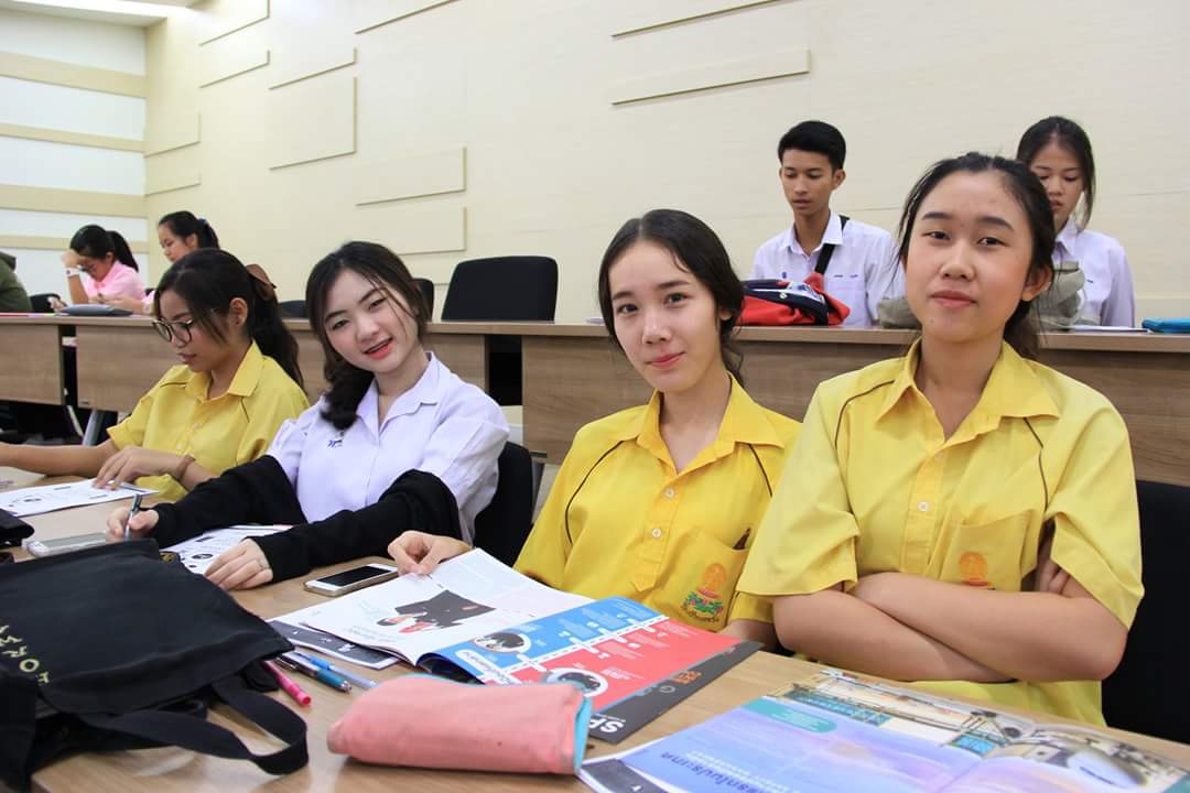 vstudynews's tweet image. บรรยากาศช่วงเช้า~ ตอนนี้พักแล้ว รีบกินข้าว รีบมาเล่นกิจกรรมกันนะคะ ❤ #vexam #ReadytoGAT #gatpat