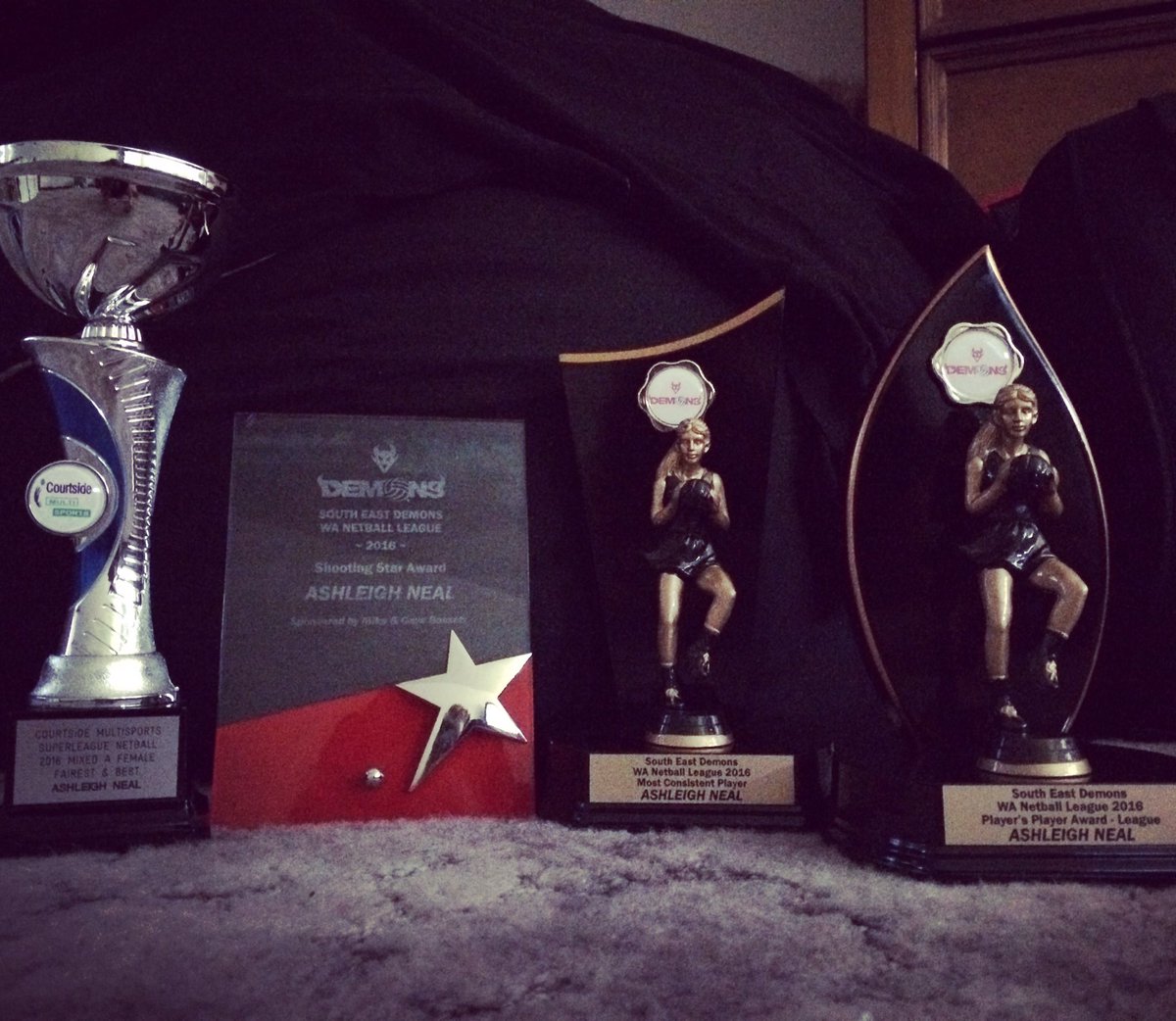 AshNeal_88's tweet photo. Not a bad way to end the season #fairestandbest #playersplayer #shootingstar #mostconsistant https://t.co/Hc5ULIBHcB