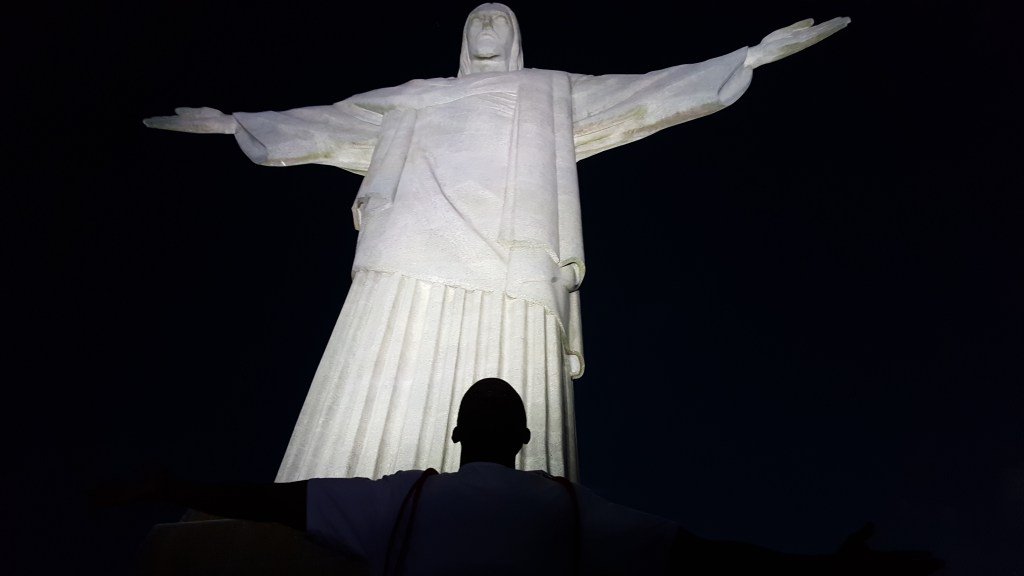 PrettynPoppingt's tweet photo. The Poppington Life: Work Hard Play Harder: Darryl Robinson Rio 2016 Olympics https://t.co/TSgtSy0Krh https://t.co/wBDG0Ui8Vq