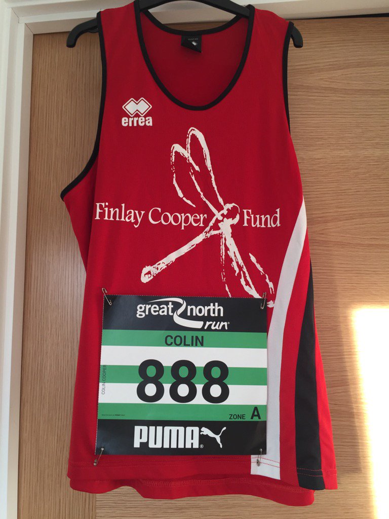 Colincooper28's tweet photo. Ready to go! Good luck to all @FinCooperFund runners at GNR2016 today! If you see the dragonfly come and say hi! https://t.co/C7rxTycd6O