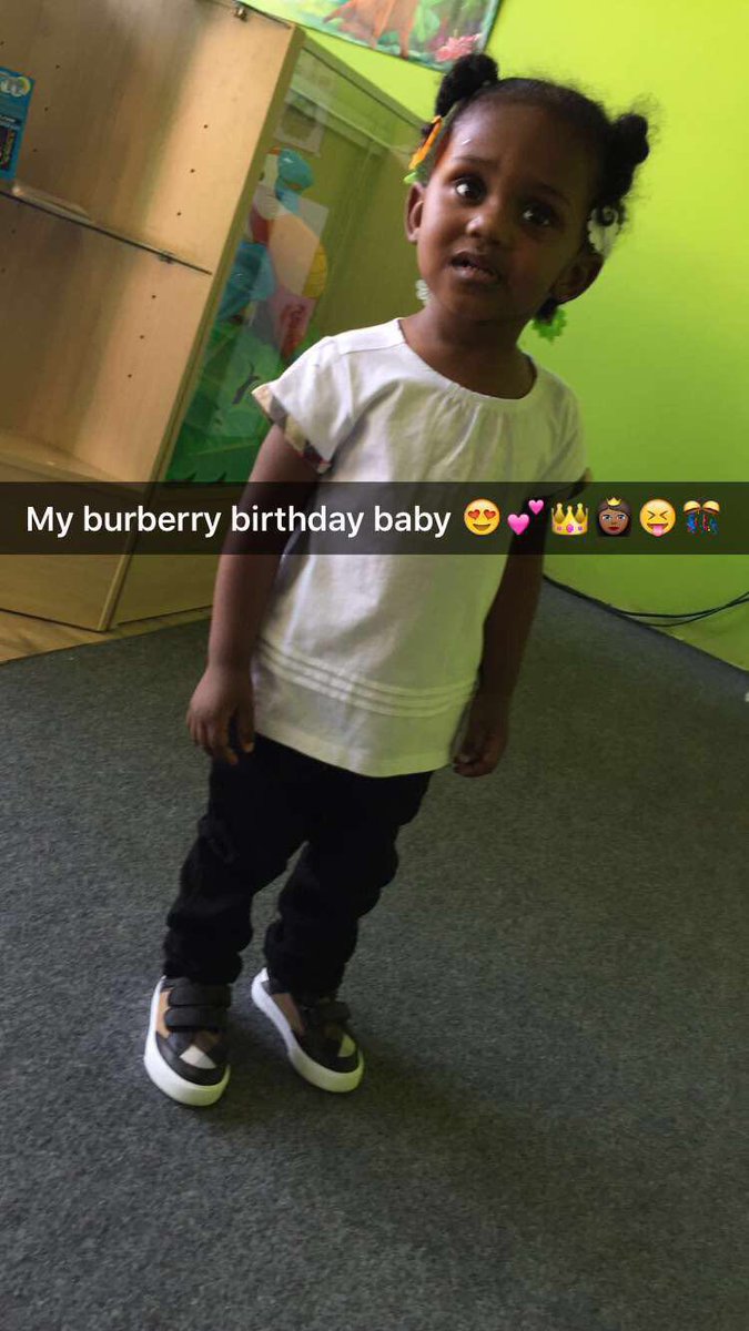 diamondelise_'s tweet photo. My baby today 😍 lol she wasn't havin' all the pictures tho as you can tell lol #Turned2 #BurberryBaby🎊👑😎 https://t.co/tNAOISYMBa