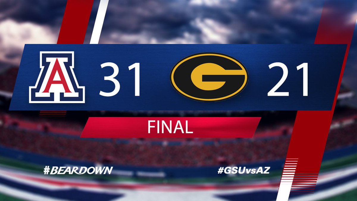ArizonaFBall's tweet photo. And that'll do it from Tucson! #BearDown #VictoryFormation https://t.co/OeWRJ7TP6U