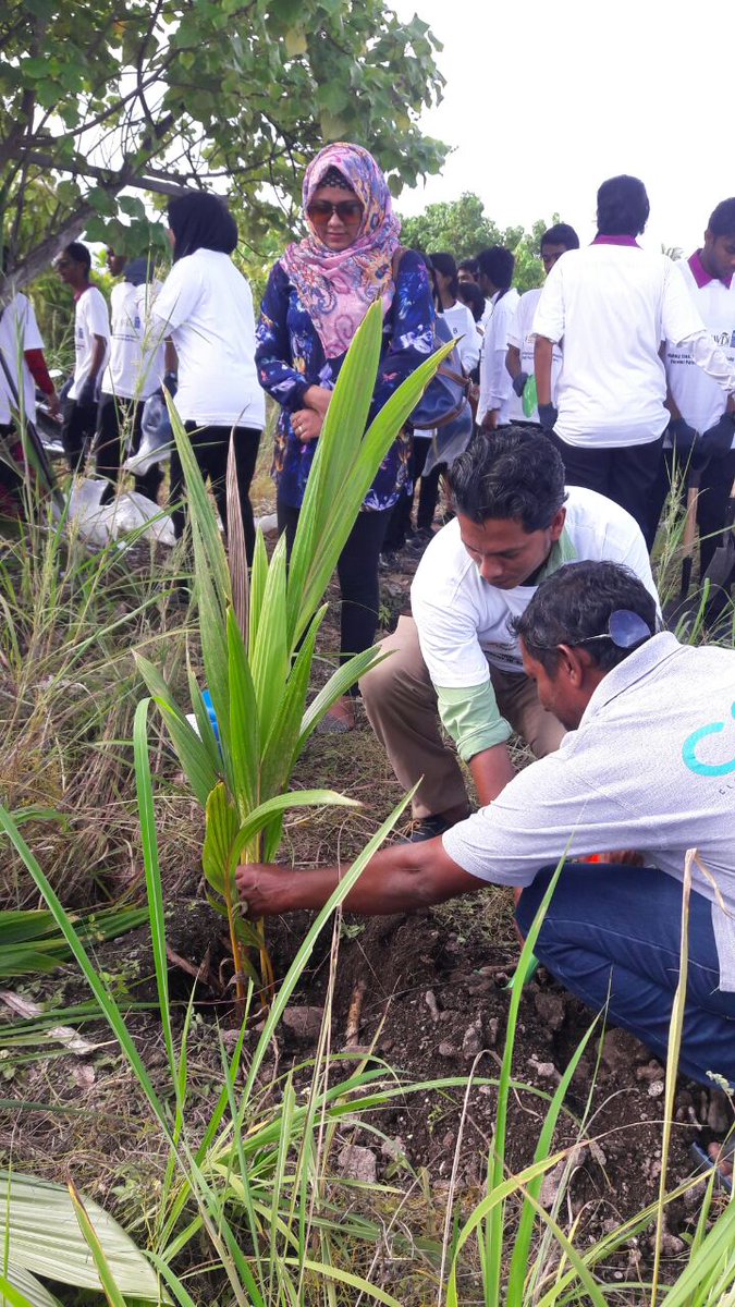 AWDI2007's tweet image. Addu city mayor is  the one who started the program