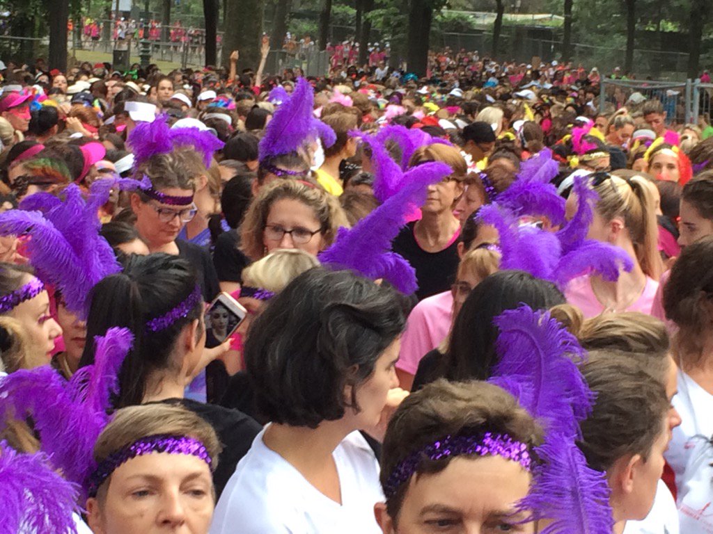 KrolineBettini's tweet photo. @la parisienne2016 #teamGRF @groupeRF READY! https://t.co/WnODSdXspF
