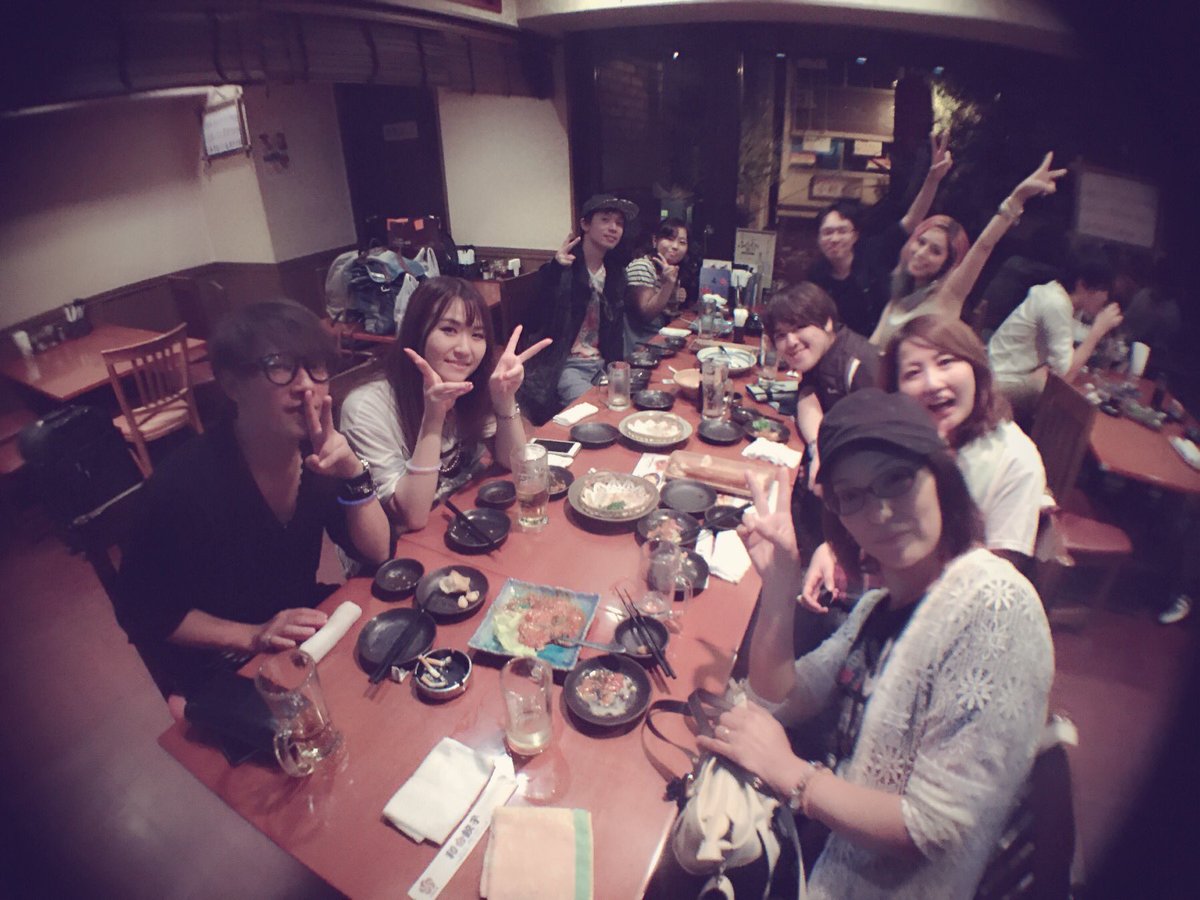 ichiakunosuna's tweet photo. オフィシャルブログ
https://t.co/WAhCAOBYVC
アメブロ
https://t.co/WEQvyqpOeo
#BrushClass vol.7のライブレポです♪ https://t.co/cgrtCRaWlH
