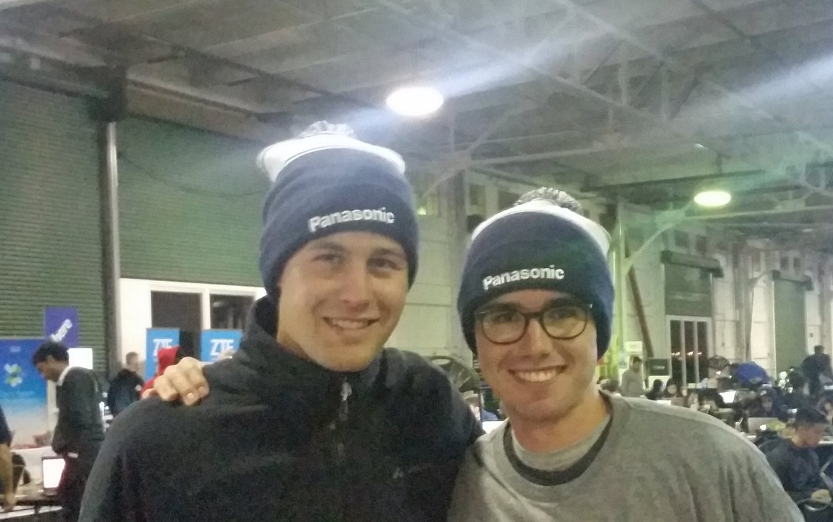 rayhvincent's tweet photo. Strong headwinds cover up with @PacHackathon beanie. #TCDisrupt #HackDisrupt #iOS #JavaScript #Android https://t.co/ntHS2yYQf4