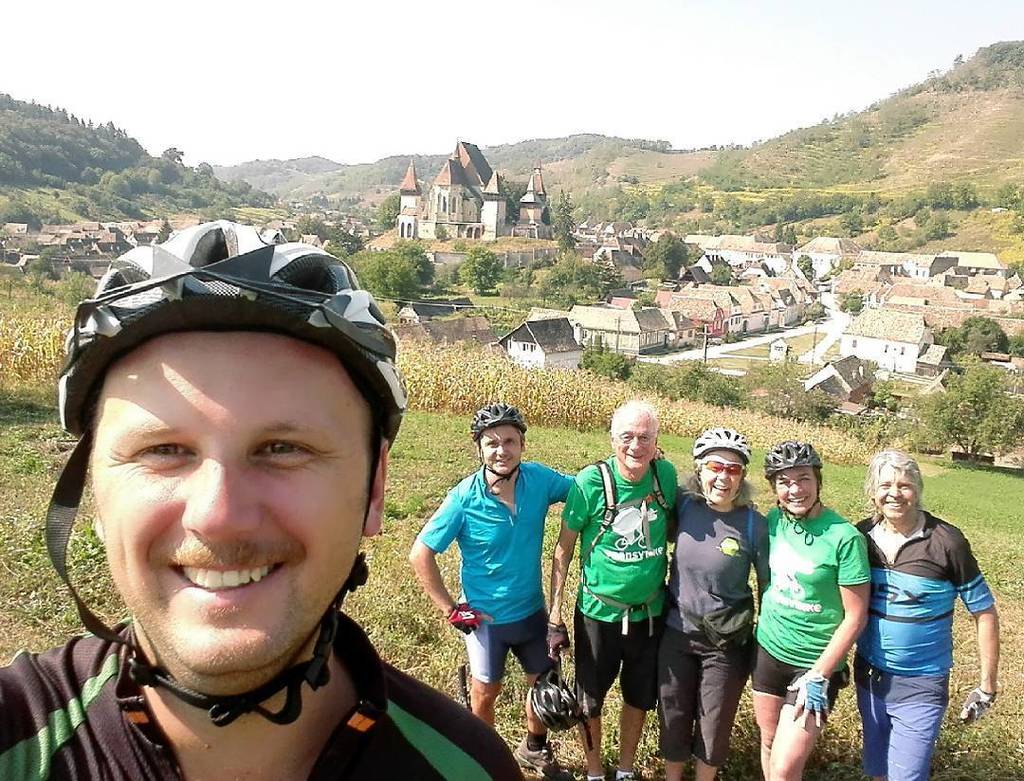 TransyBike's tweet photo. Starting a beautiful day in Biertan

#biketour #cycling #romania #transylvania #saxonland … https://t.co/QSkzMmgasN https://t.co/wadpD42Rkv