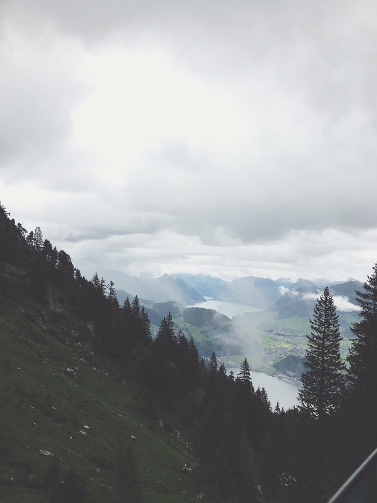 ViajaEnElMundo's tweet photo. Suiza 🇨🇭 https://t.co/NbXcEZ3cmV
