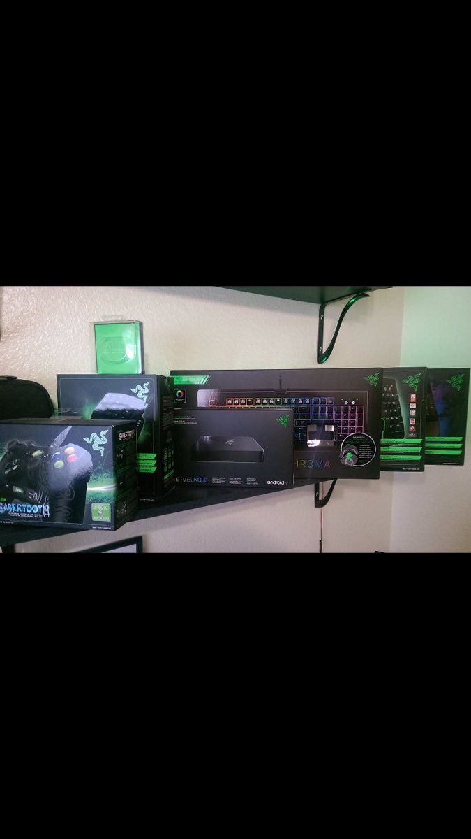 abide_faze's tweet photo. 200 followers and I'll pick a winner https://t.co/8uSznBAEcY
