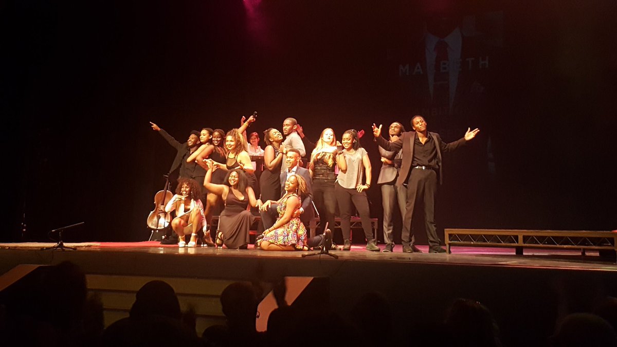 TWISTtheatreco's tweet photo. @RenellShaw @cecesammy @McKennaSusie @Patr1ckM1ll3r @HackneyEmpire @Cvenues @LeroyFx_ @Rachelsian_ THANK YOU💕❤️ https://t.co/Q0A3kEiAe0