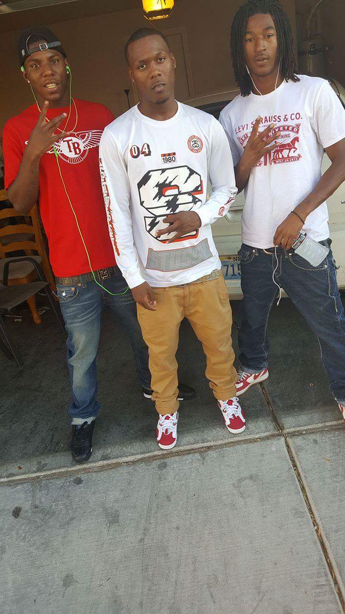Reezo_60Shotts's tweet photo. #LL4T
NLMB
β½π
°π https://t.co/VM8aXbxNY6