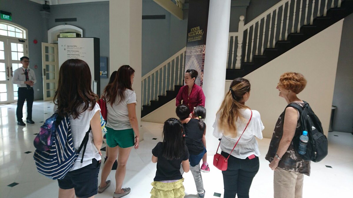 PeranakanMuseum's tweet photo. #HappeningToday: #StraitsFamilySunday - Family Tree. #tpmsg https://t.co/UiORefrDLj