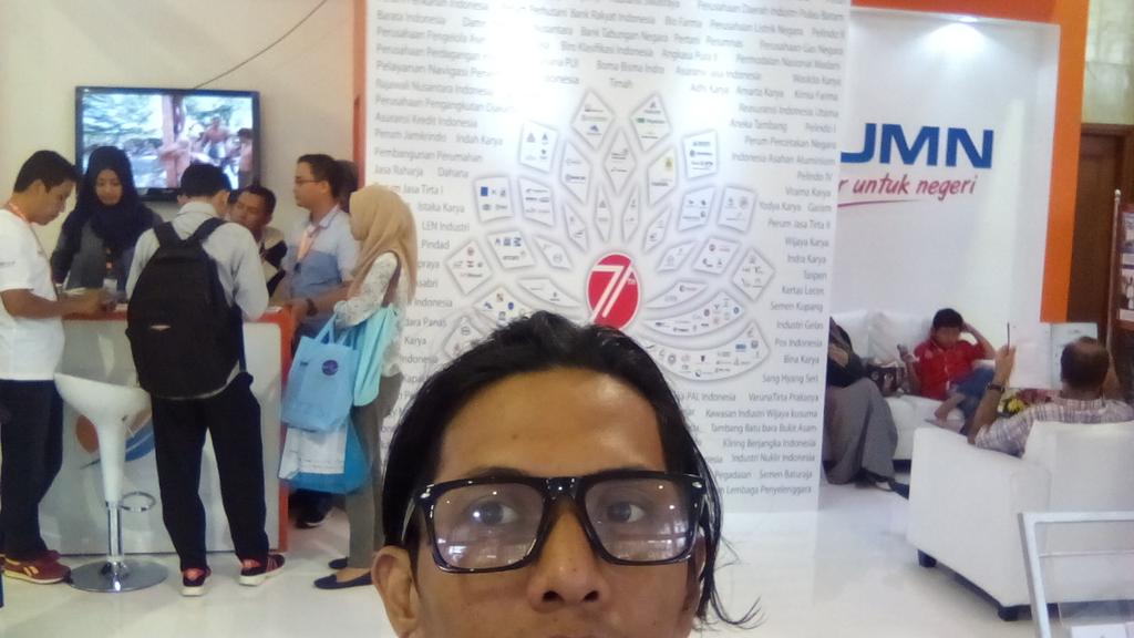 1wanPWK's tweet photo. @KemenBUMN #bumnhadiruntuknegeri #IBDexpo2016 https://t.co/GP0vwJXET8
