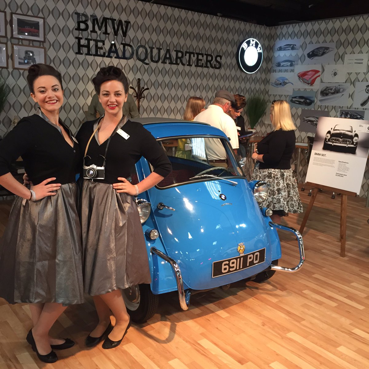 connie_patt's tweet photo. #GoodwoodRevival #BMW @TROexperiential #TROinaction https://t.co/Sek7VdFuEq