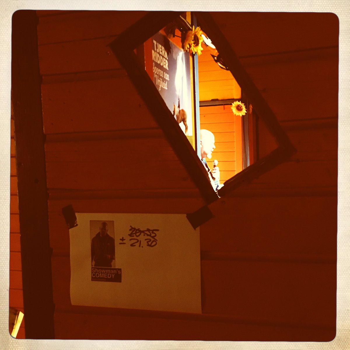 <a href="/Showmansfair1/">Showman's Fair</a> <a href="/Berlijnplein030/">berlijnpleinutrecht</a> was tof #standup #comedy in de IK