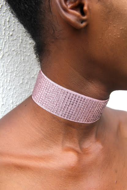 jessaah_'s tweet photo. looking to get chokers in nigeria ? follow @chokedbyj #handmadechokers #buynigerian https://t.co/Taa5VRdb3o
