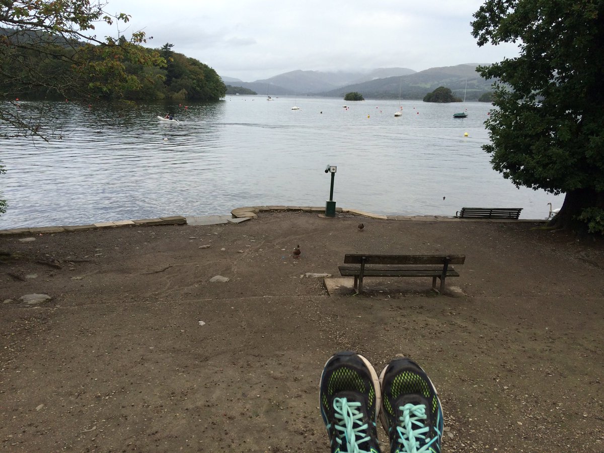 Bakerchats's tweet photo. Running round Lake Windermere in my fav ASICs @intersports.co.uk @parkrunUK @ASICSUK #ShoeWithAView @ASICSeurope https://t.co/Pq7P5w0aNH