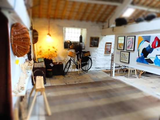 hmclain49's tweet photo. Great to be exhibiting in an inspiring setting @Sprintmill. Exhibition open daily until 25th September, 11-4:30pm. https://t.co/W5jjcJ7Zuh