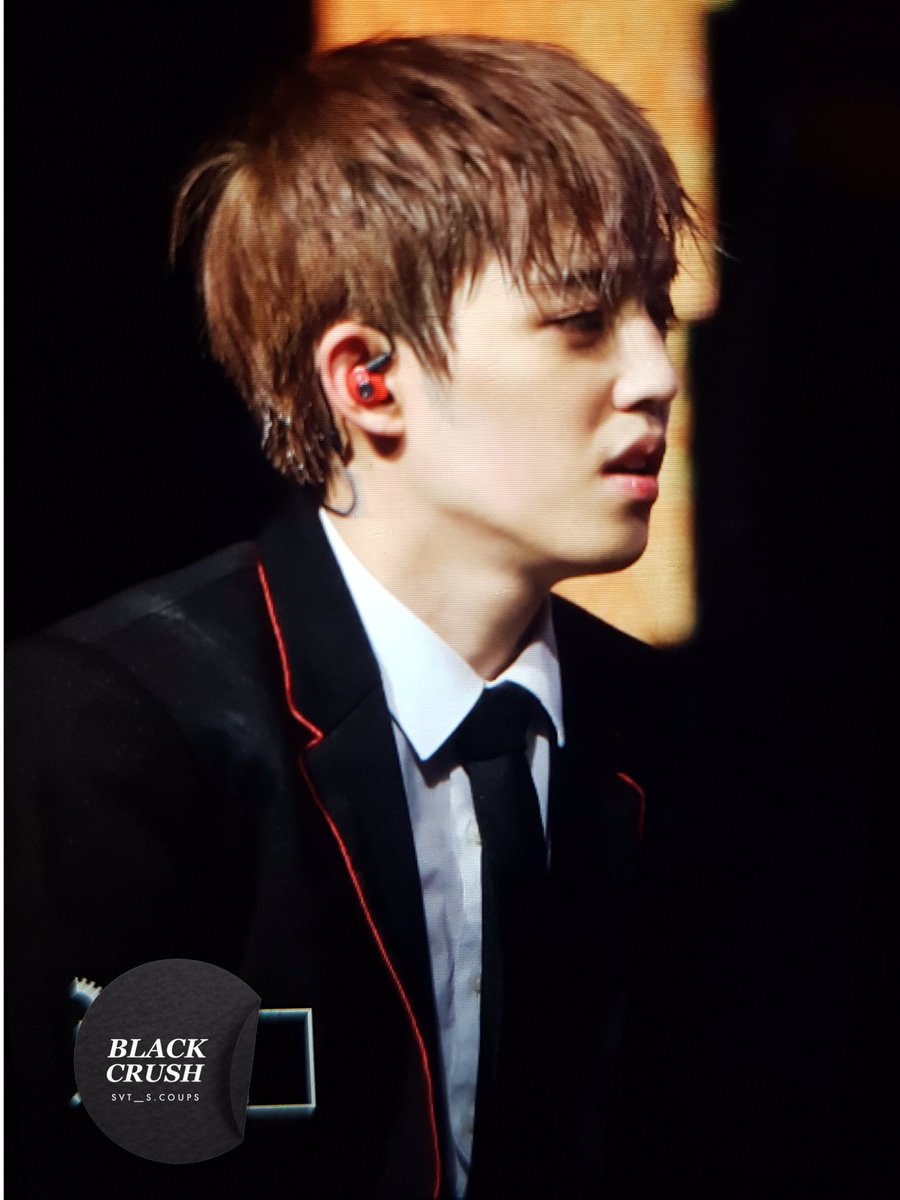 svt_blackcrush's tweet photo. 160911 Taiwan Fanmeeting 🙊
@pledis_17 #세븐틴 #SEVENTEEN #SCOUPS #에스쿱스 https://t.co/Wndpfztd6f
