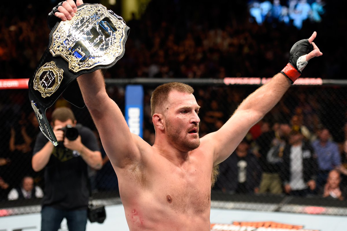 UFCEurope's tweet photo. "I said I would keep this belt for a long time and I did it." - @stipemiocicufc at #UFC203 https://t.co/3rPLbLAxI5