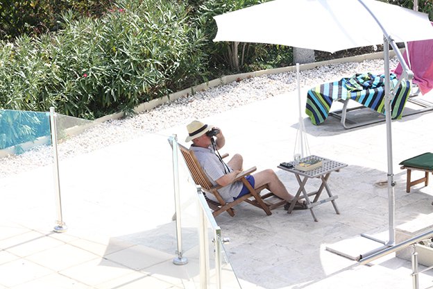 BBLeaks2016's tweet photo. Images of The Controller in a remote Pyrenees villa? The investigator was spotted so has fled the area, Quel idiot! https://t.co/6PJVjPpXB4