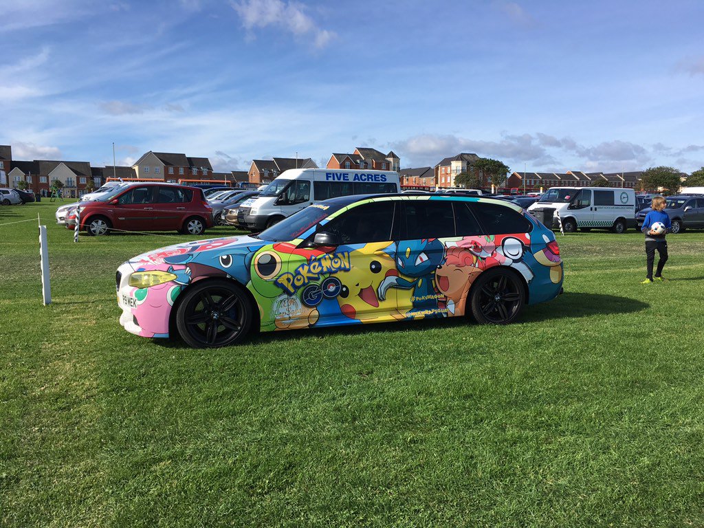 mccullagh33's tweet photo. @mccullagh33: BREAKING NEWS -#pokewagon spotted at the finish @Great_Run wow it's AMAZING @MEKwrapsquad #jackapoobry https://t.co/pWY1zUGNgo