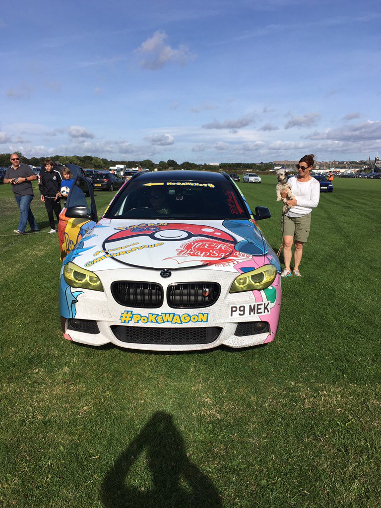 mccullagh33's tweet photo. @mccullagh33: BREAKING NEWS -#pokewagon spotted at the finish @Great_Run wow it's AMAZING @MEKwrapsquad #jackapoobry https://t.co/pWY1zUGNgo