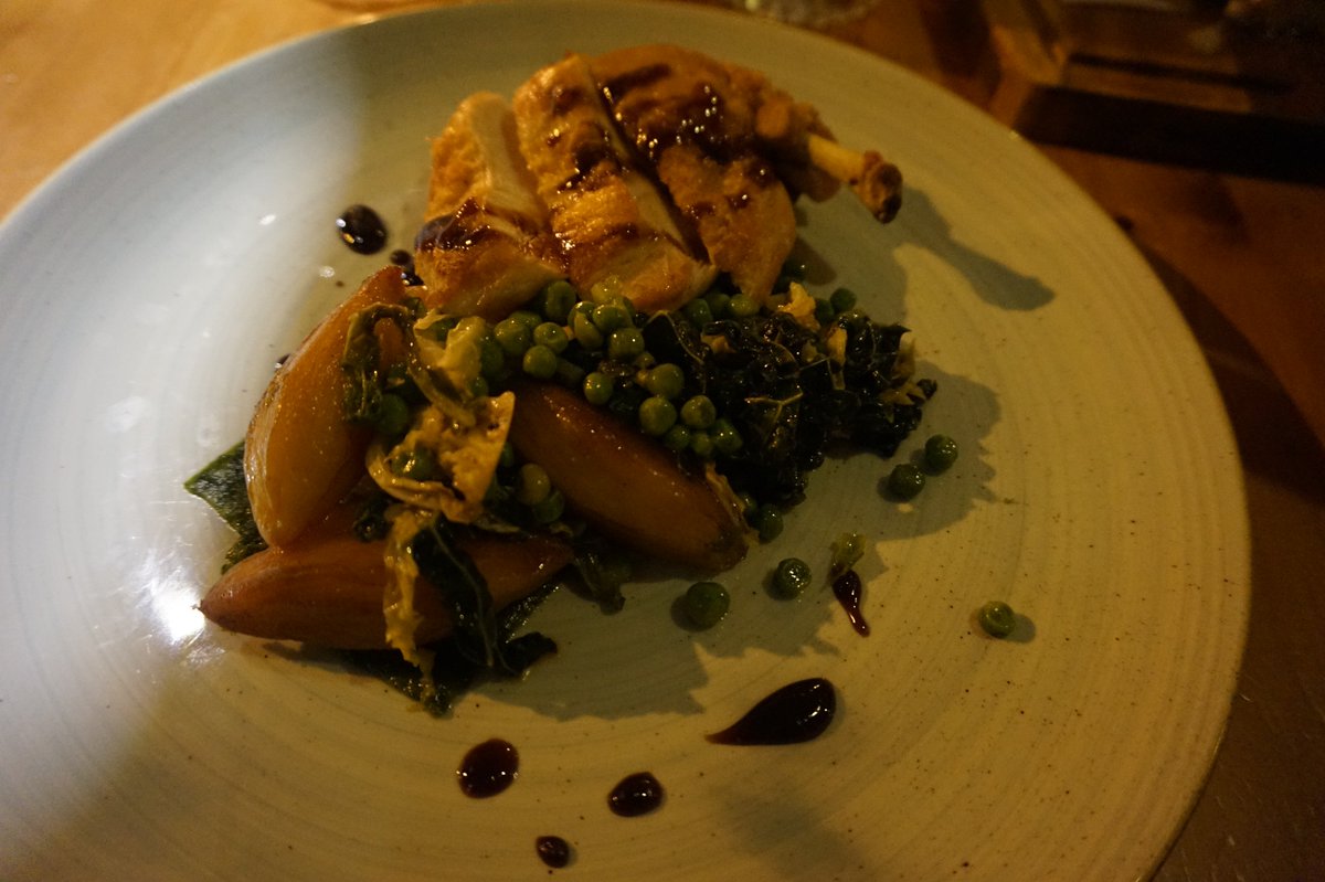 The Luxury Editor tweet media