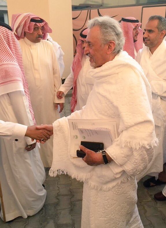 naifalrashidi's tweet photo. .

ملك يغسل الكعبة ،
وأمير في الميدان ،
وعسكري يخدم حاج ..
إنها السعودية يادعاة الفتنة ،
حفظت الدين وسيحميها الله

. https://t.co/rhJfx1g0j7