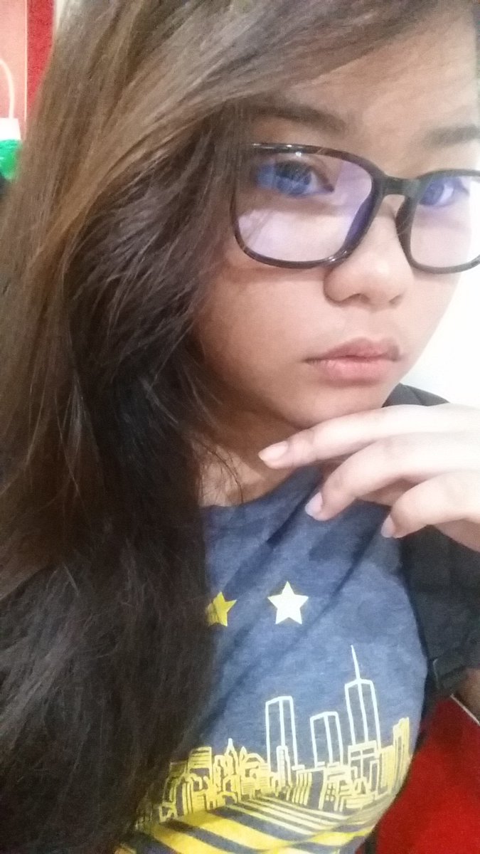 jmebabee's tweet photo. Add caption. 😊 https://t.co/rtLG1KwkWz