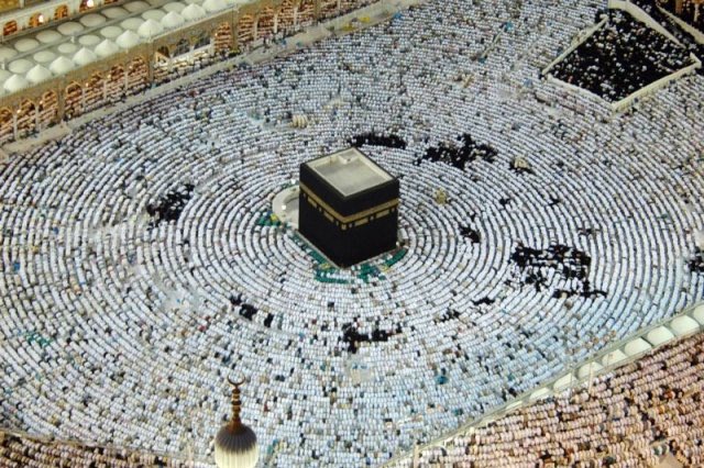 S_O12's tweet photo. #عرفات
👇🏽
في العالم لن تجد تلك الكثافة المليونية البشرية
وبذلك الترتيب العفوي الاعجازي
الإ عند المسلمين فقط ❤️ https://t.co/BAaSJZWwnW