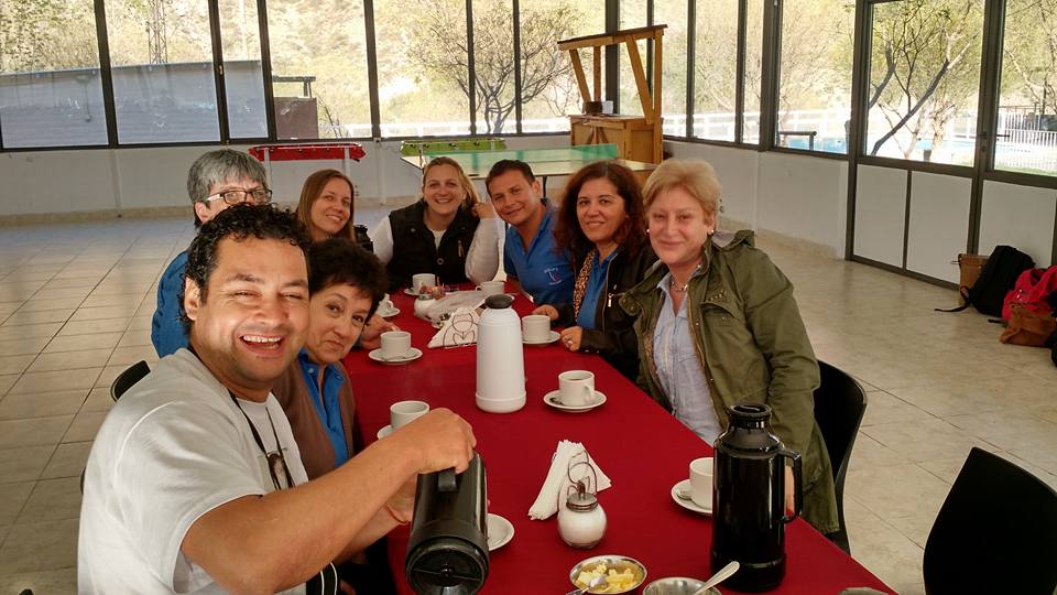 RociiCNCOwner's tweet photo. #FelizDiaDelMaestro A Los Profesores Q Cambiaron Mi Vida Por Completo.... #SerioTomes #JuliaGutierrez #LauraNetzel https://t.co/xYW1VH2csy