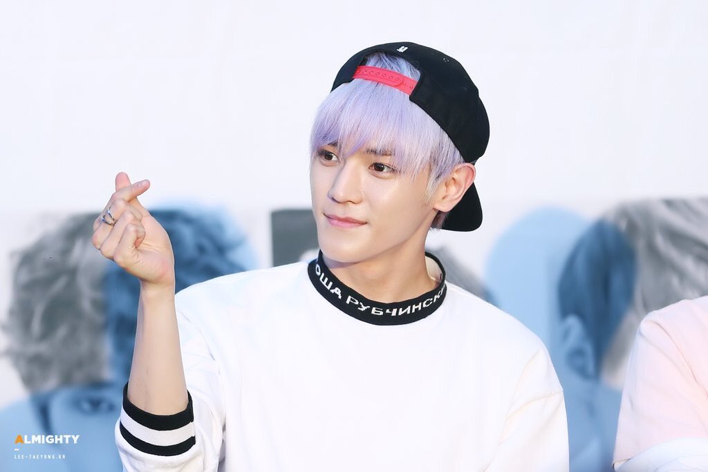 SYJ_Ent's tweet photo. @rlbonaw you're Special for me 😙 thank you https://t.co/YXPYrB1IAp
