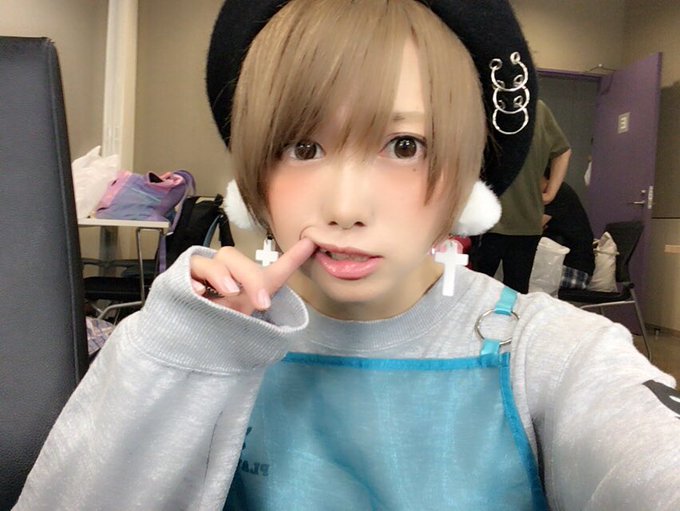 Twitterのコスプレ画像54