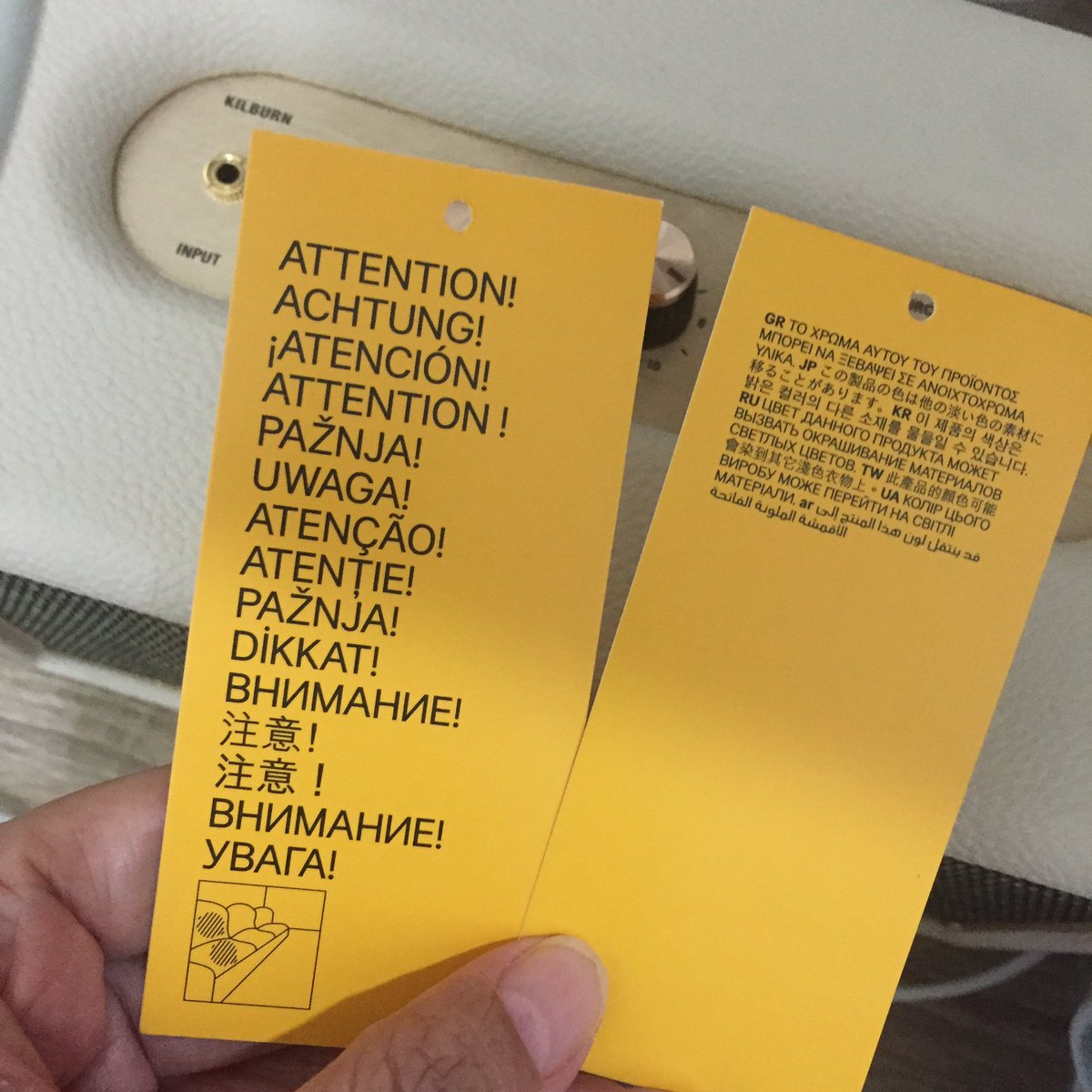 tips: kekurangan pembatas buku? di rumahku kami pake bekas tags baju