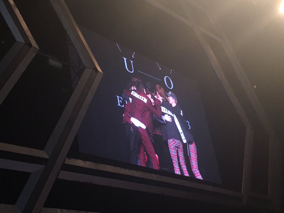 오늘자 엑소 새멤버 뚝이 데뷔무대 +유느독샷영상 | 인스티즈