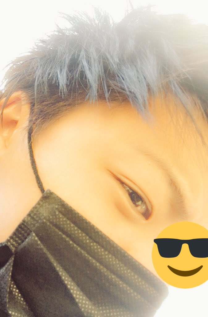 Kau10969's tweet photo. アホみたいにすぐおわったわ。
この日をずっと楽しみにしとってん😎
ほんま、初ライブ最高やった😳
サークルにも入ってはしゃぎまくった
ええ1日やったわ。
ワンオク最高😂😂しょーみ盛れた。
#渚園 
#ワンオク https://t.co/SI19roBDsZ
