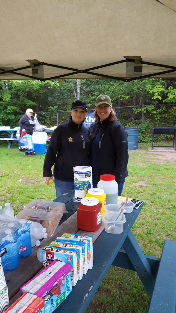 ProgressIgnite's tweet image. We're here at Rockwood Park helping out with Ovarian Cancer Walk! Come on out and support a great event 🌻🌻🌻