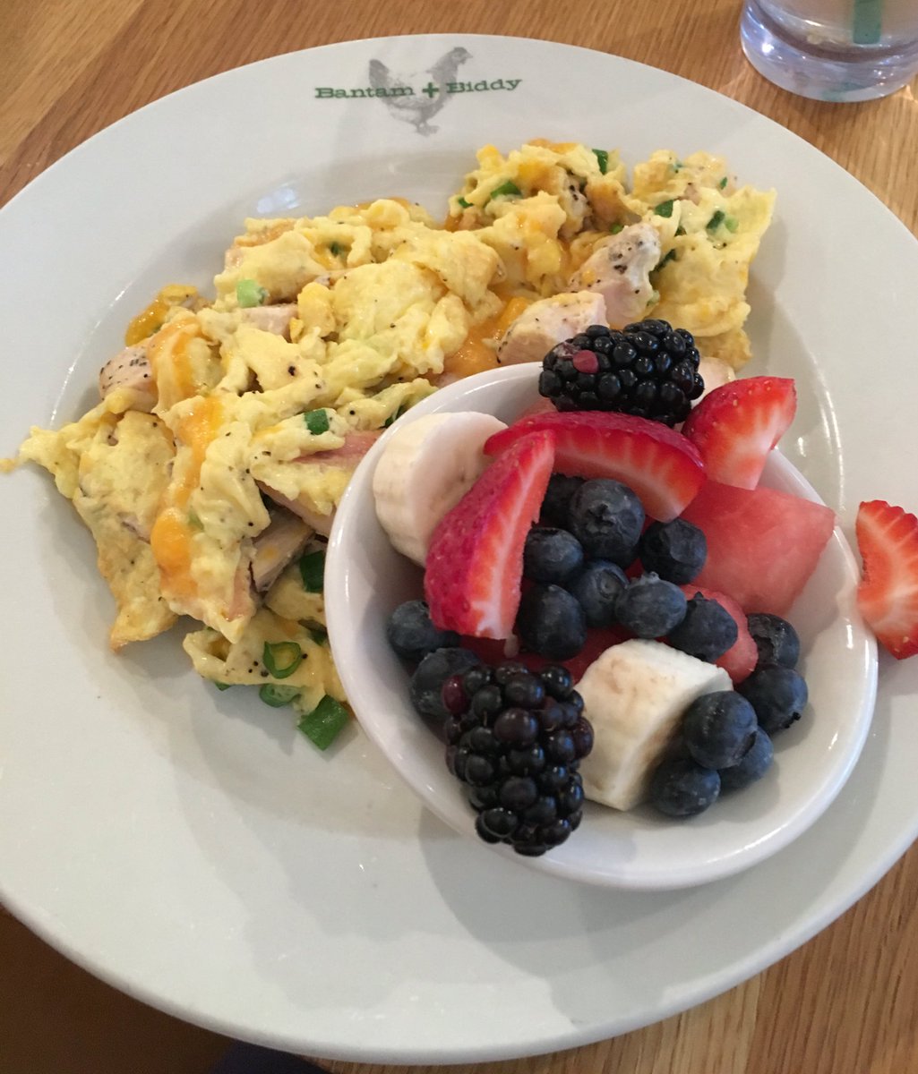 bantamandbiddy's tweet photo. Start your Sunday off right with a protein scramble! https://t.co/LlVNLjJJlP